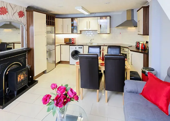 Dom wakacyjny Henry Court Townhouse *